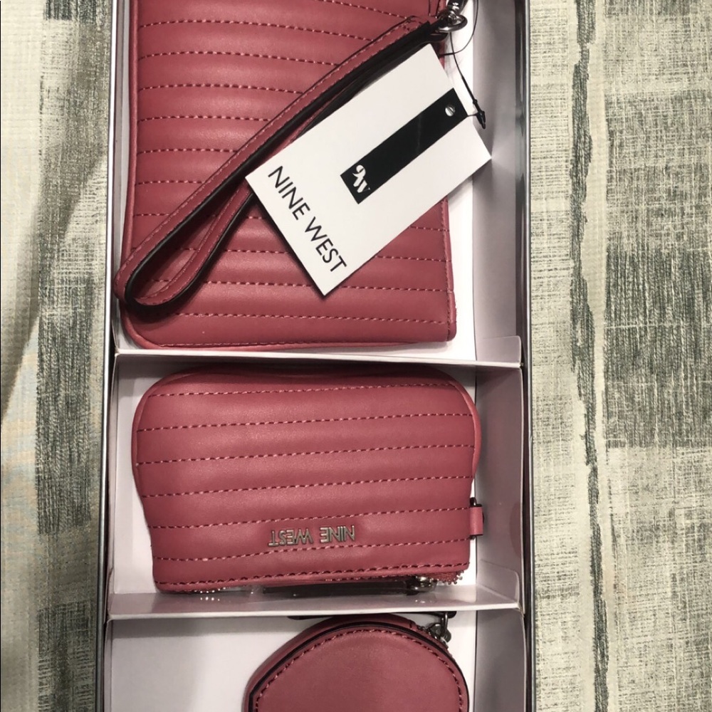 Bag set
